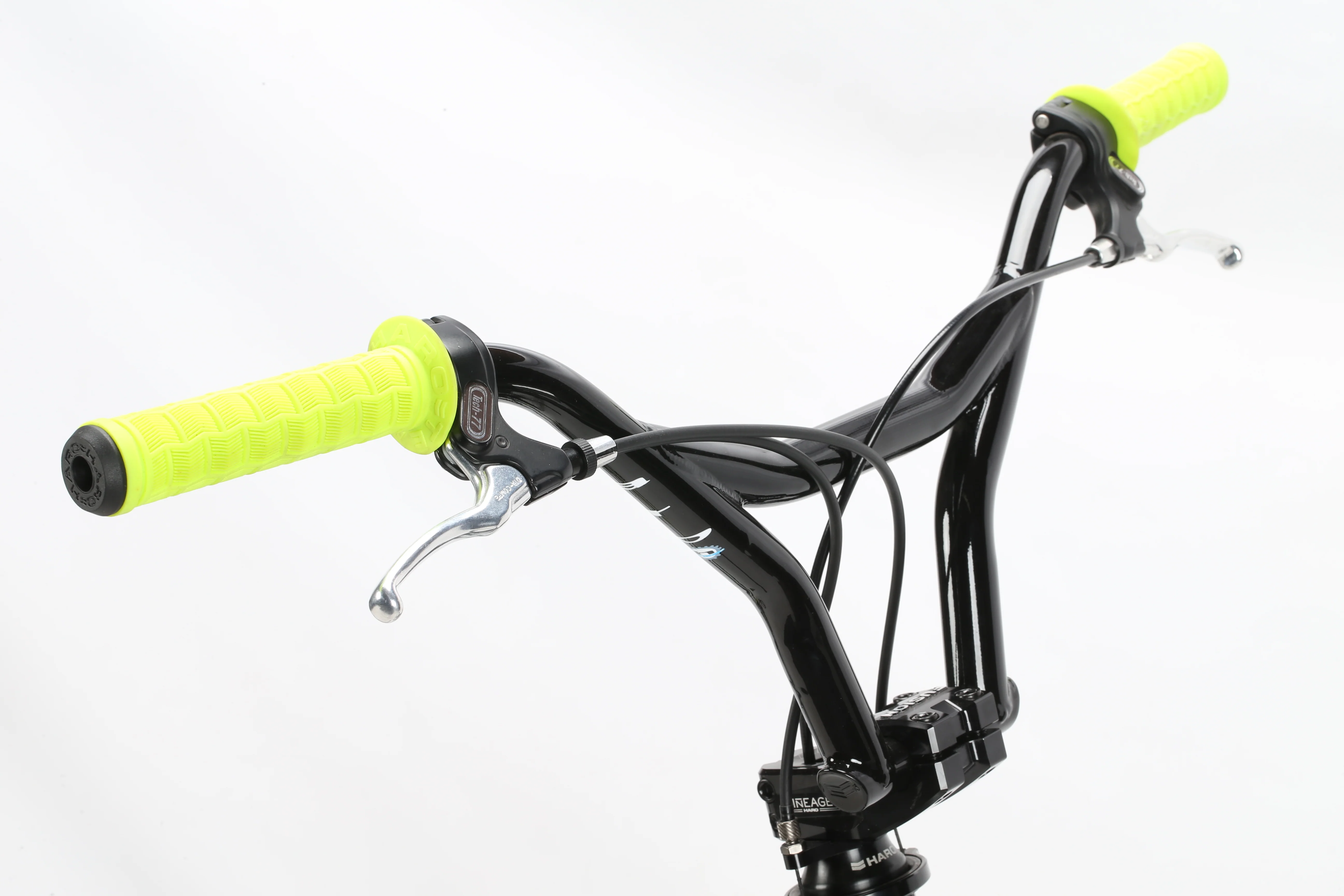 Lineage Sport Bashguard 26 2023 - Image 3