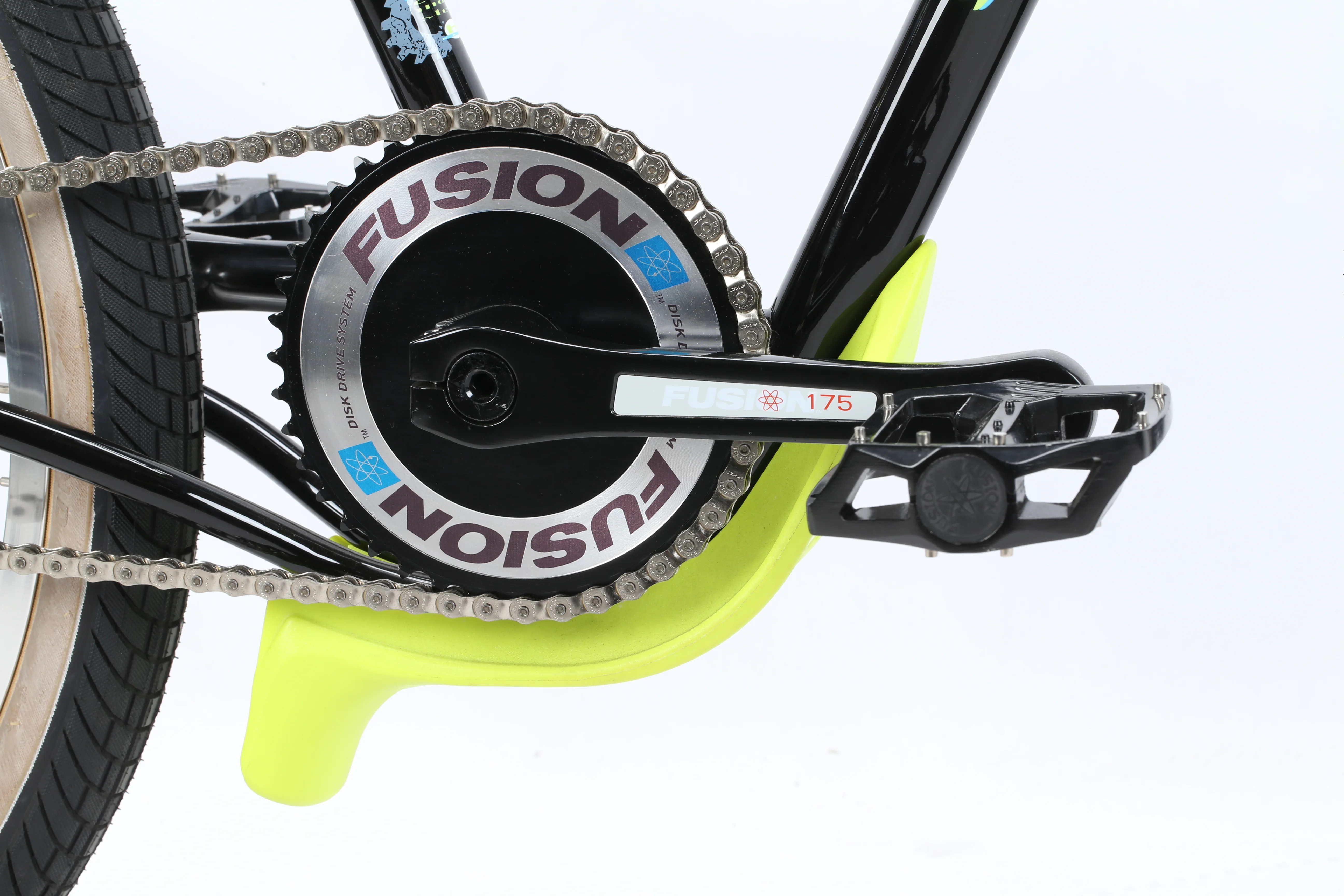 Lineage Sport Bashguard 26 2023 - Image 6