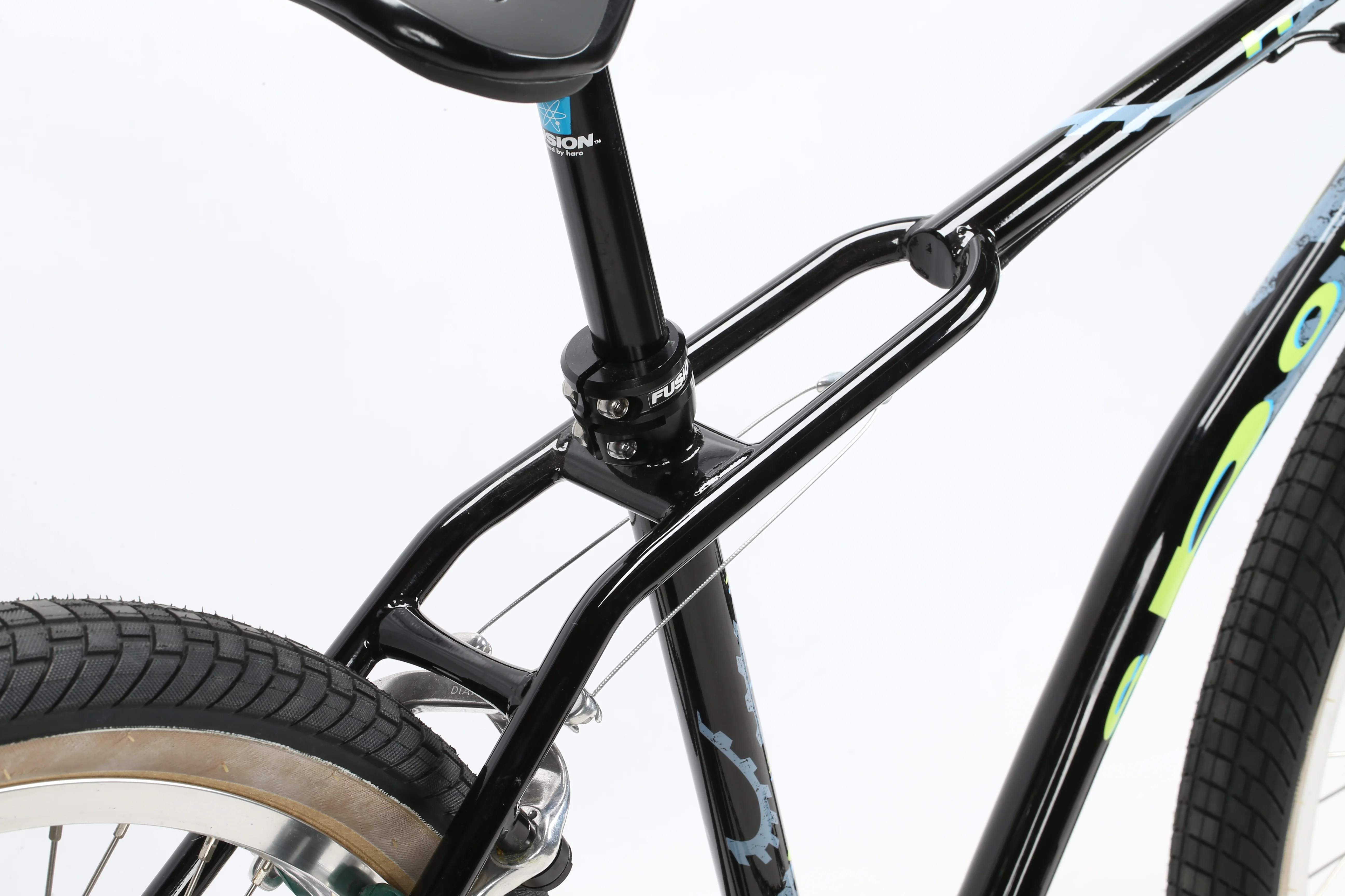 Lineage Sport Bashguard 26 2023 - Image 8
